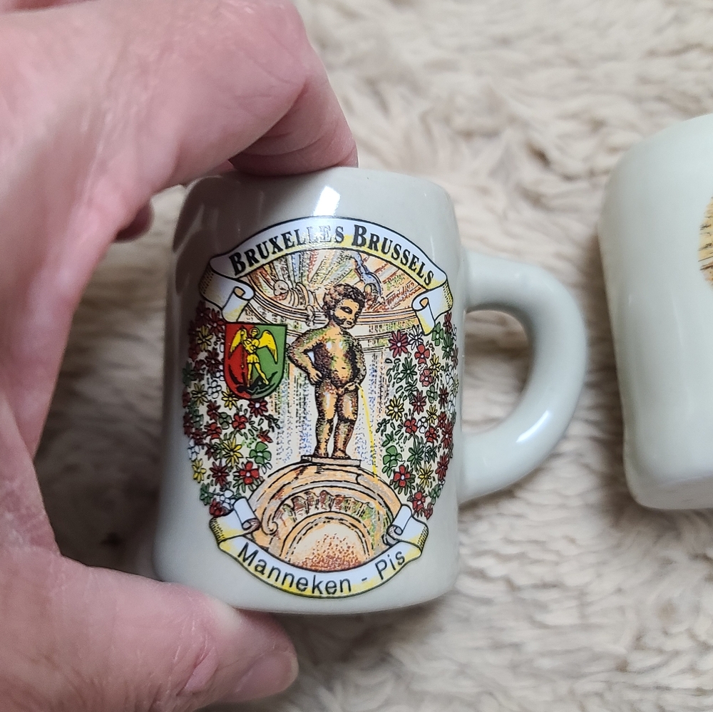 Belgium Souvenir Mug Shot Glass Set - Picture 8 of 15